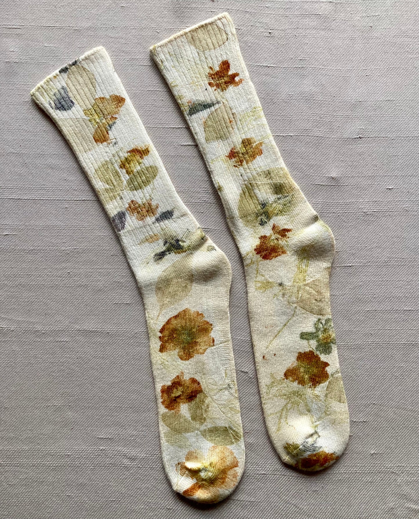 Eco printed bamboo adult socks